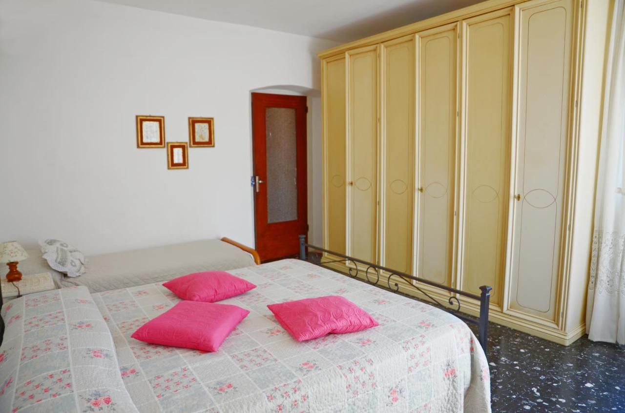La Piazza - Appartamento Vacanze Piana Battolla Exterior photo